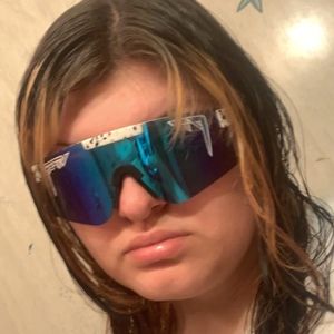 Meet your Posher, Oh